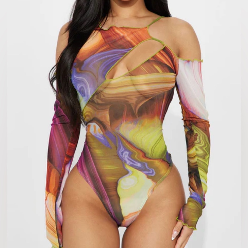 Fashion Nova Multicolor Abstract mesh top